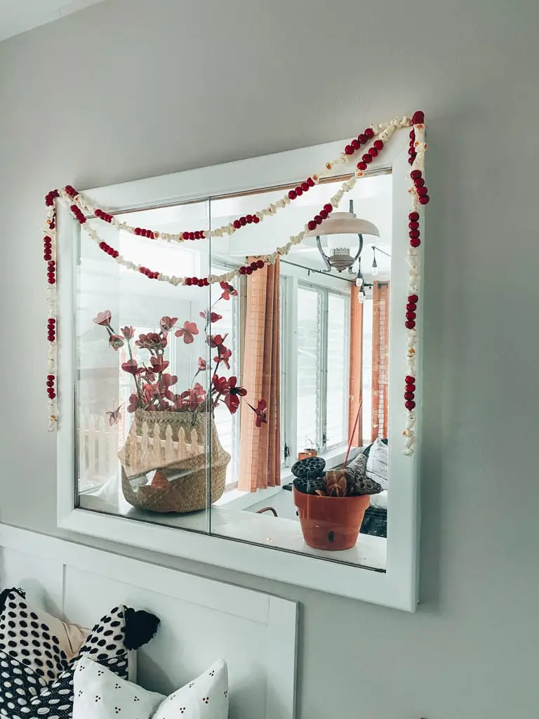 Christmas Garland, Tree and Other Holiday Décor in our Bungalow