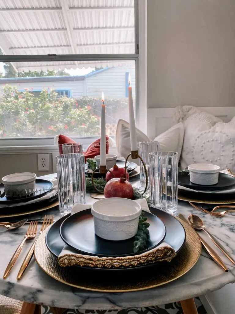 Modern Black + Gold Thanksgiving Tablescape