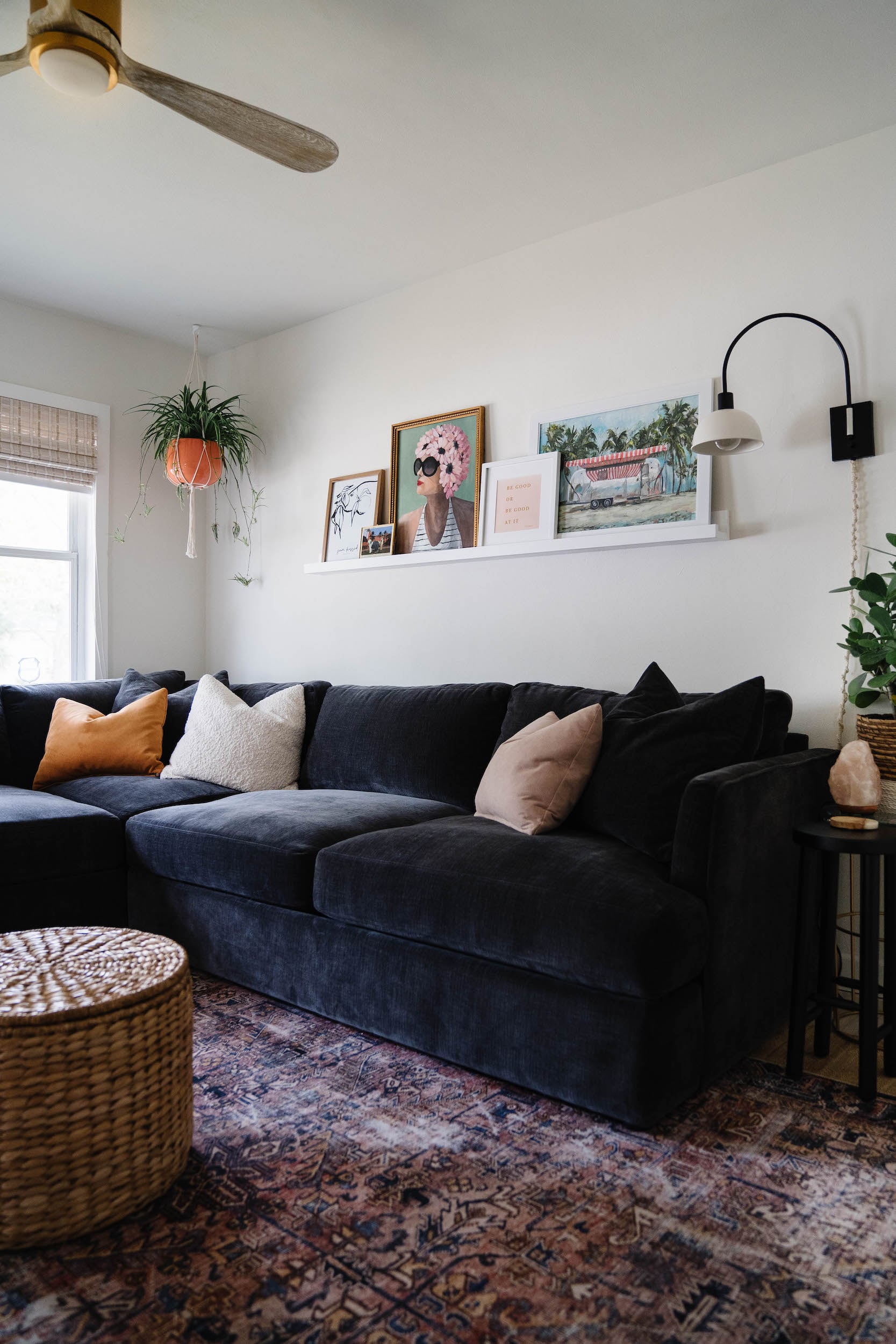 Cozy Living Room With Black Sofa