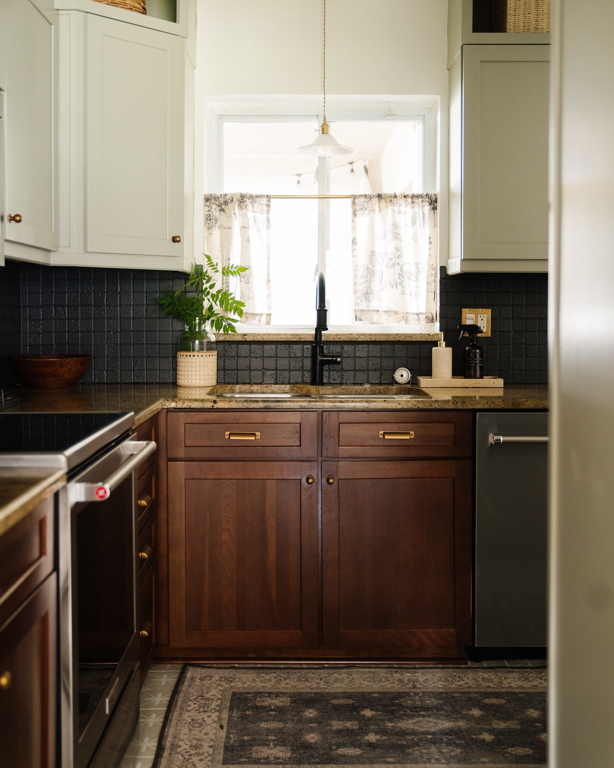 Modern Kitchen with Brown Granite Countertops - Blushing Bungalow | So Cute You'll Blush ☺️